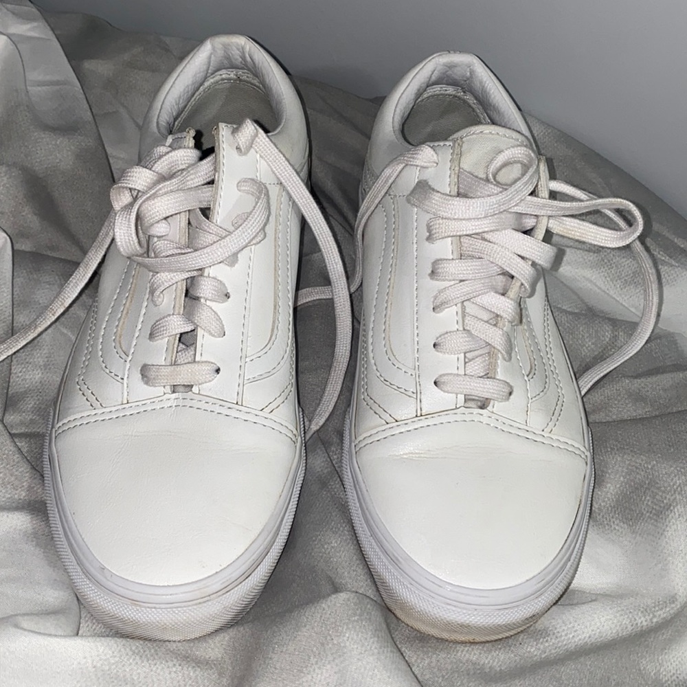 Women White leather Vans